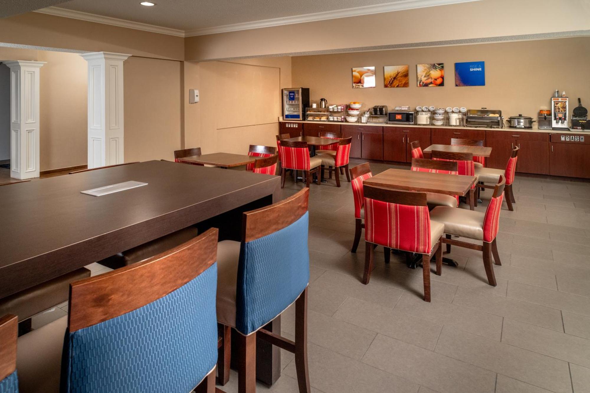 Comfort Suites Prestonsburg West Eksteriør bilde